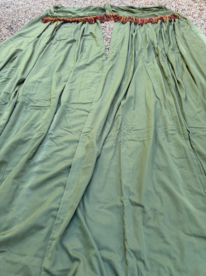 GREEN CURTAINS