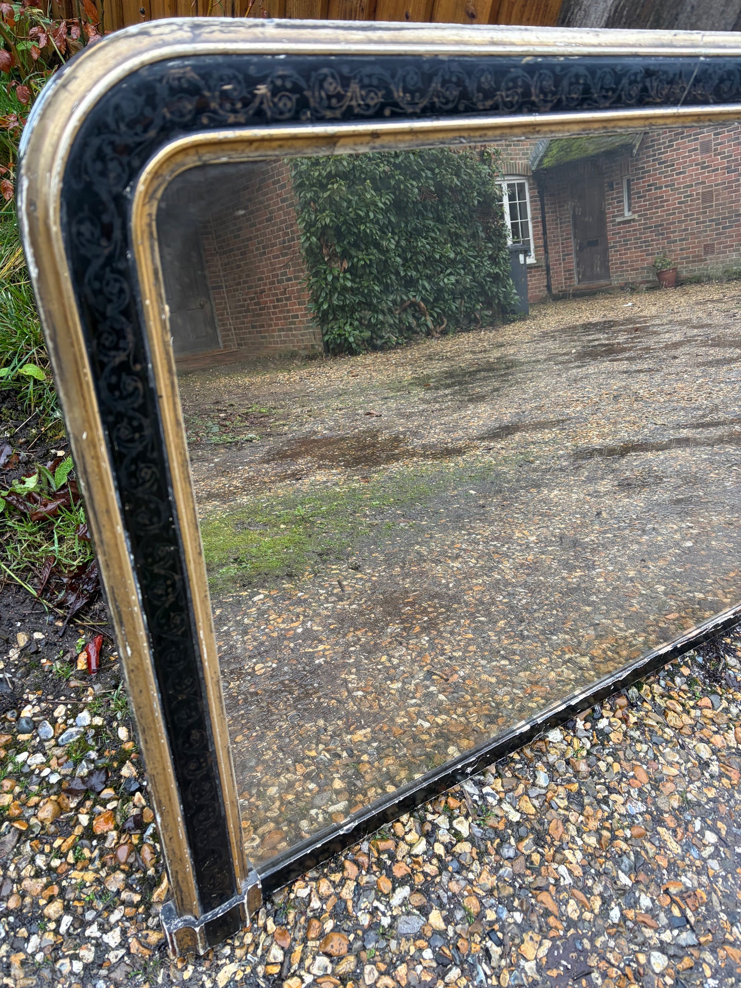 ANTIQUE MIRROR