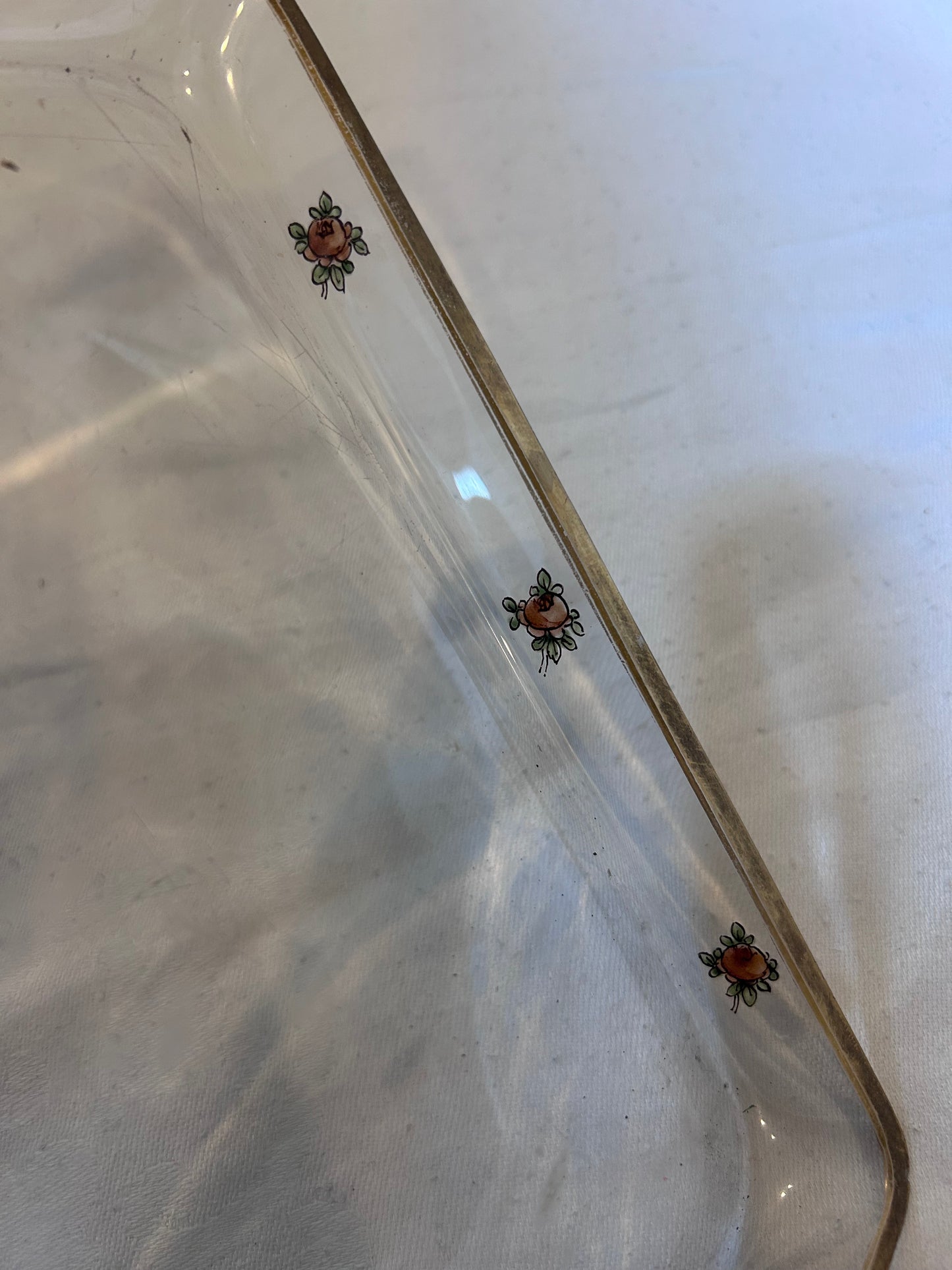 GLASS TRAY