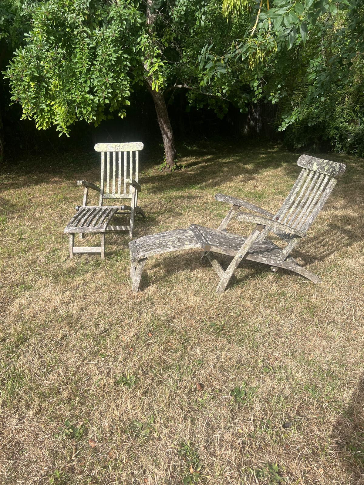 PAIR OF SUN LOUNGERS