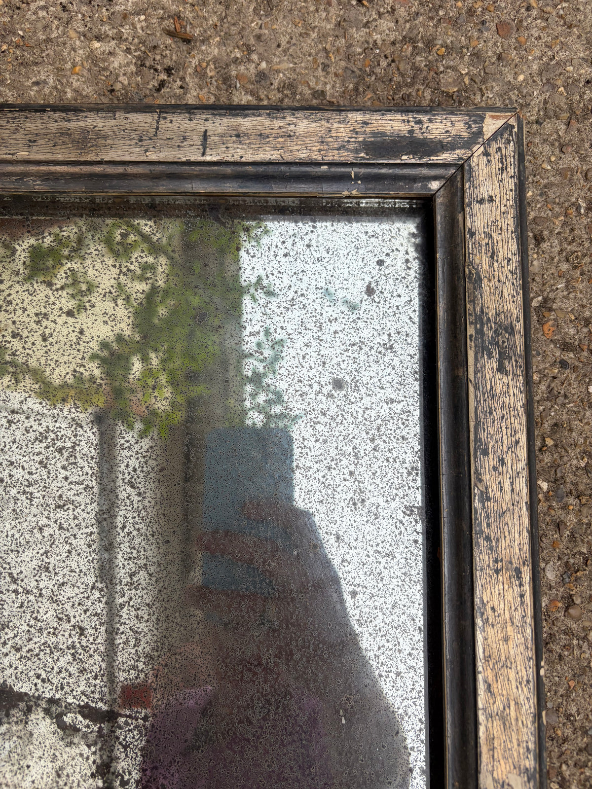 ANTIQUE MIRROR