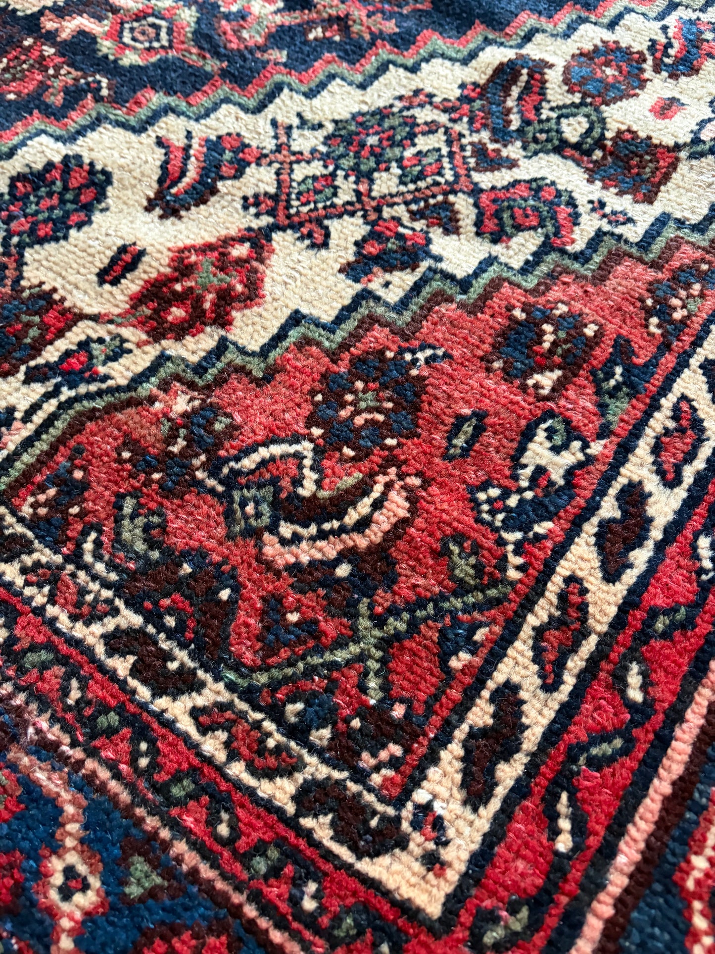 LARGE RUG
