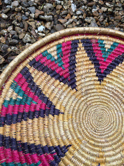 CIRCULAR WOVEN BASKET