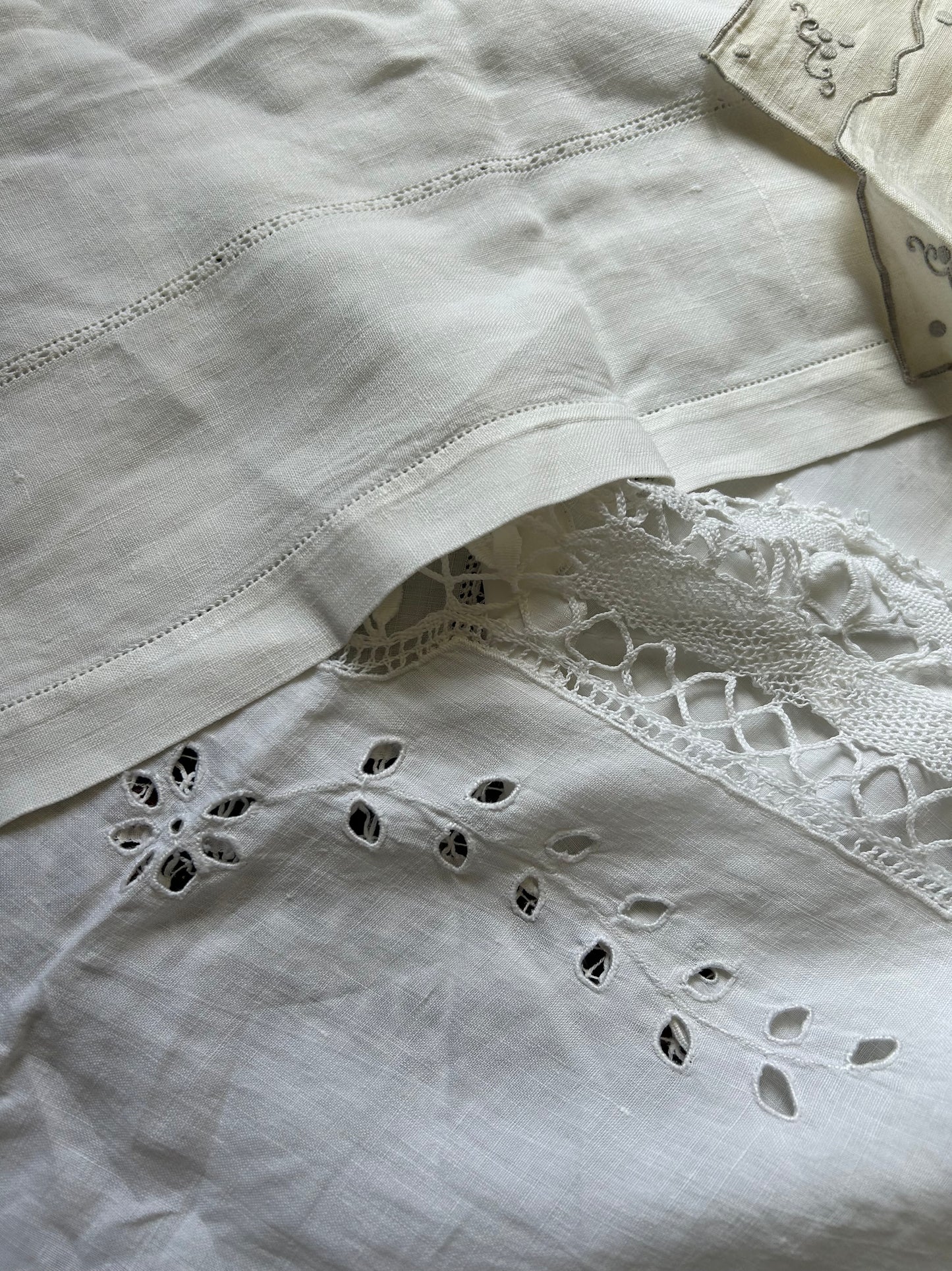 LINEN BUNDLE 1