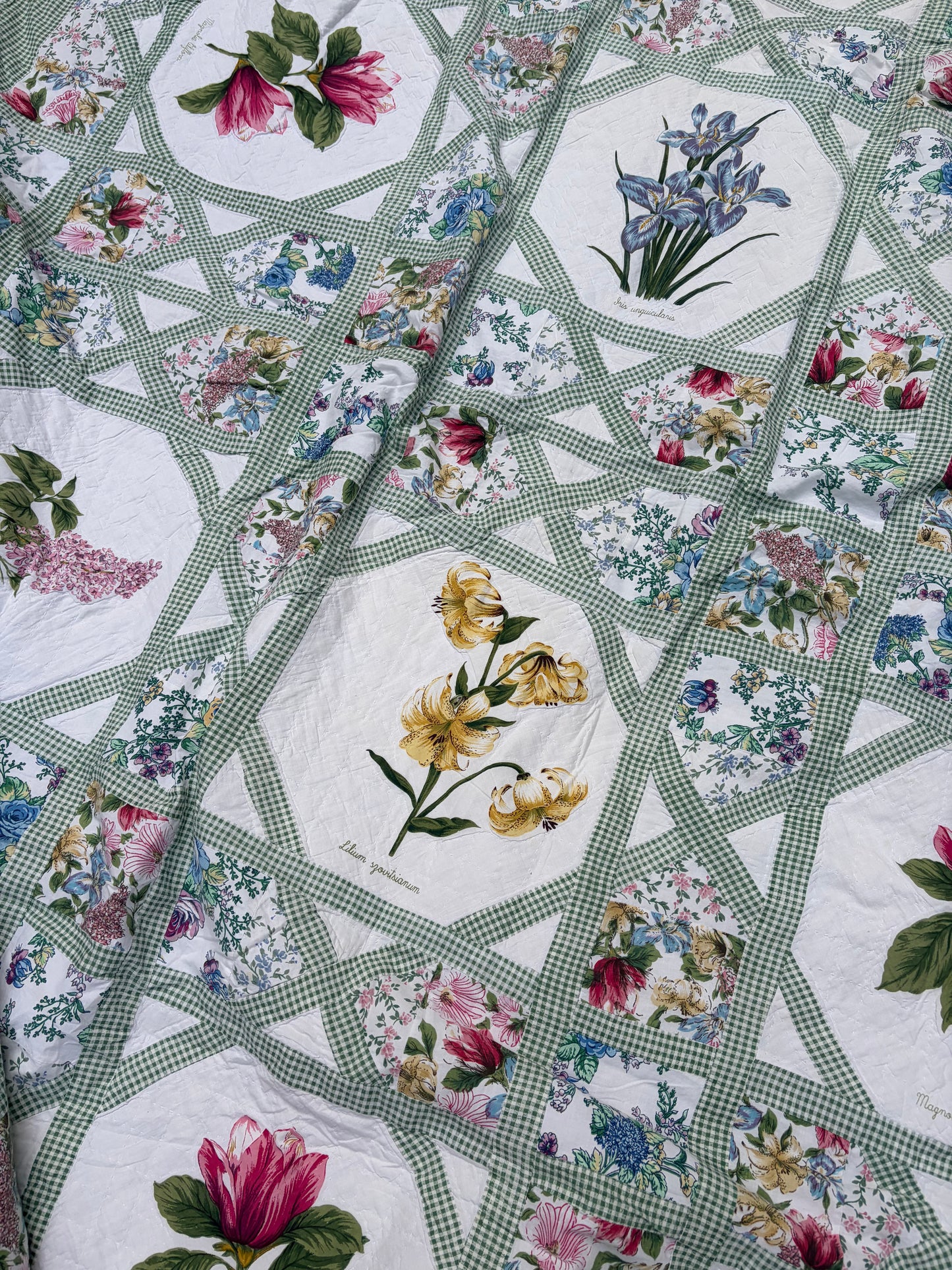 FLOWERS QUILT