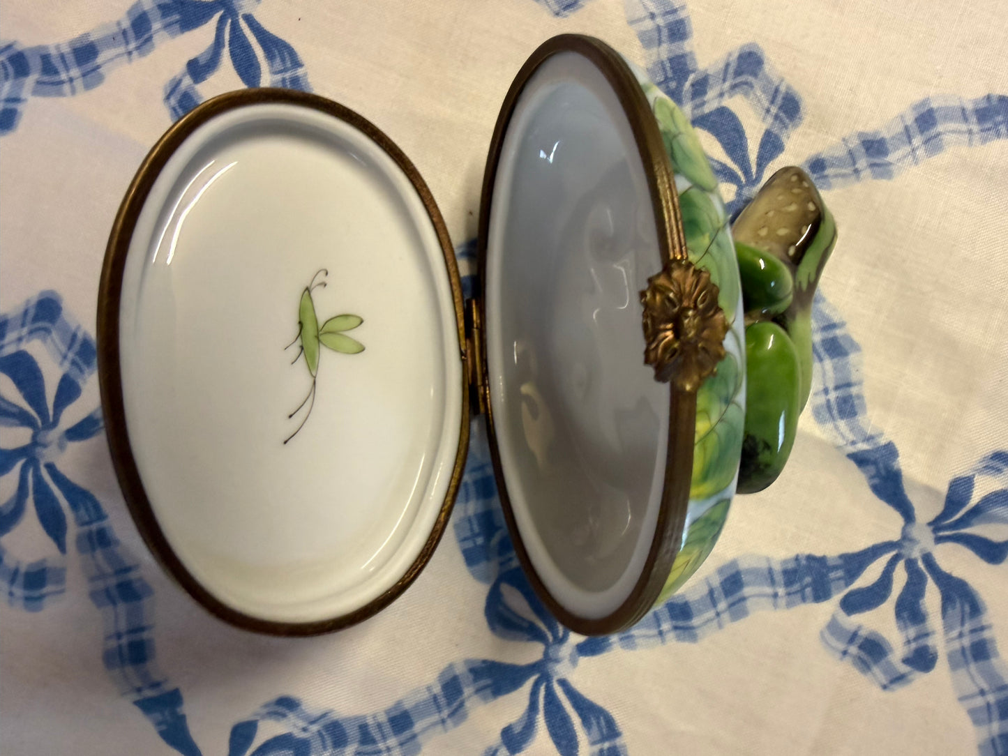 LIMOGES FROG