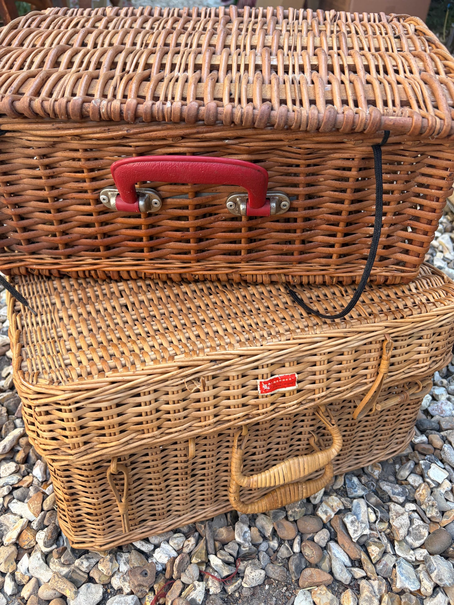HAMPERS X 2