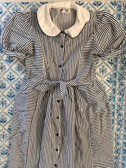 VINTAGE DRESS