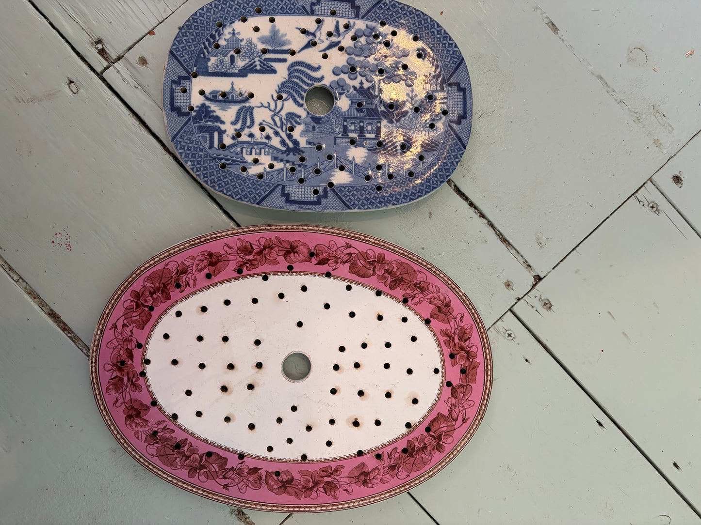 ANTIQUE DRAINING BOARDS