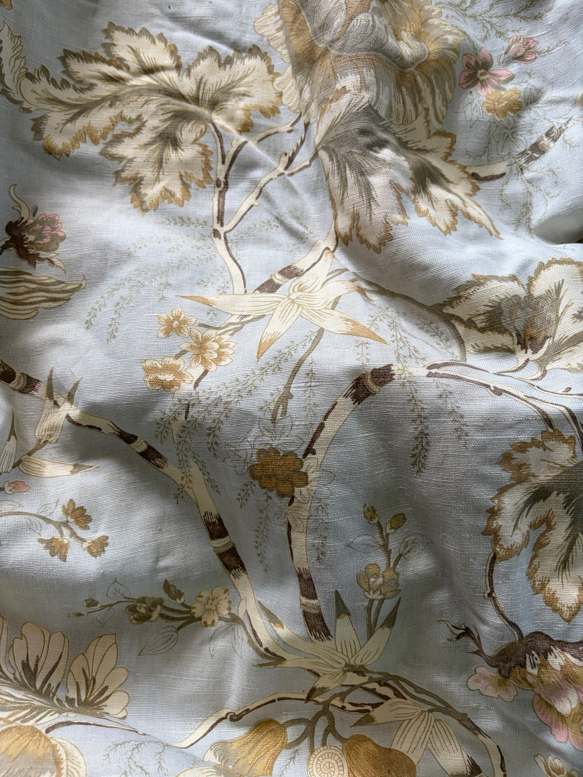 LINEN CURTAINS