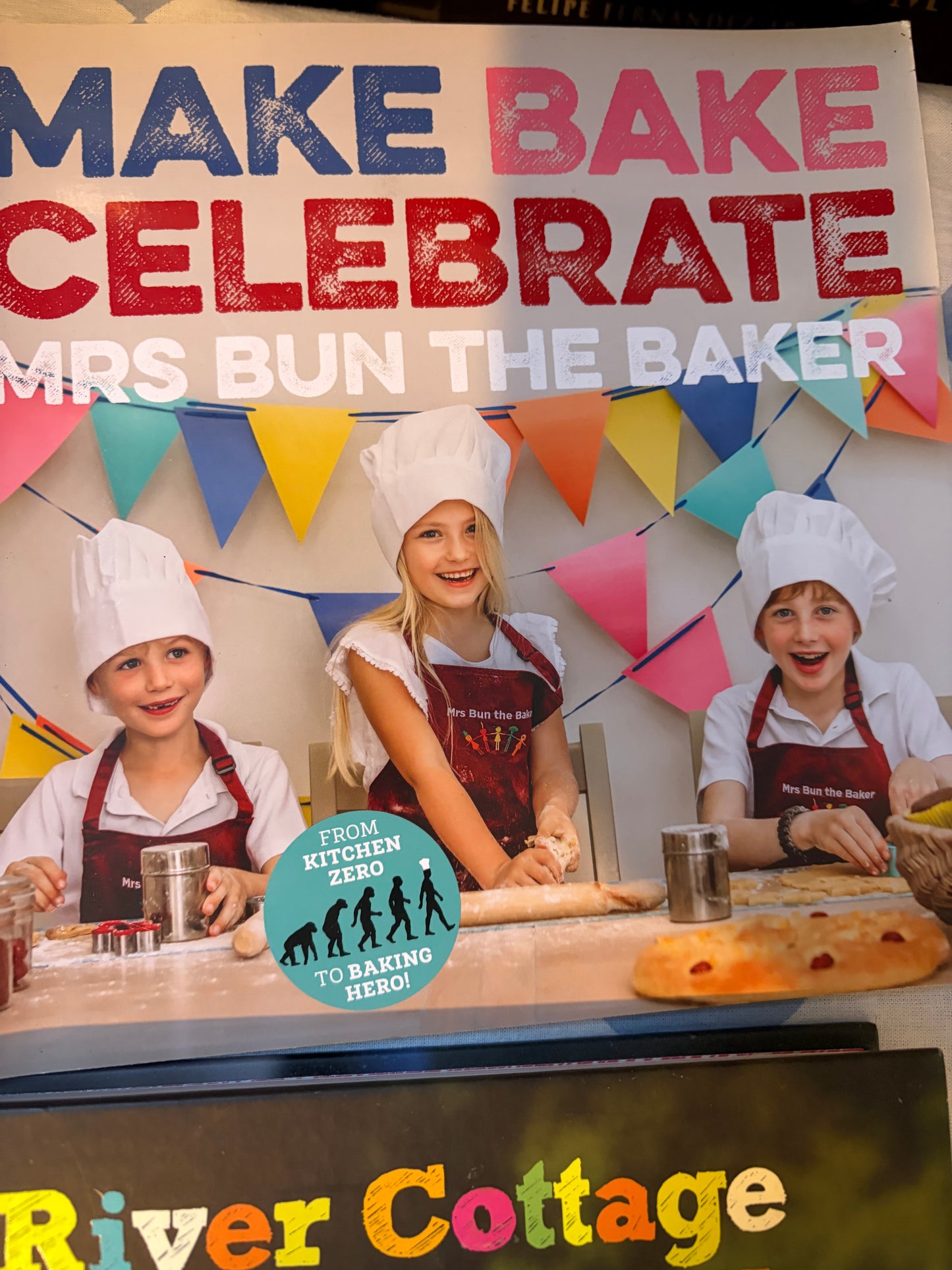 FOUR KIDS COOK BOOKS