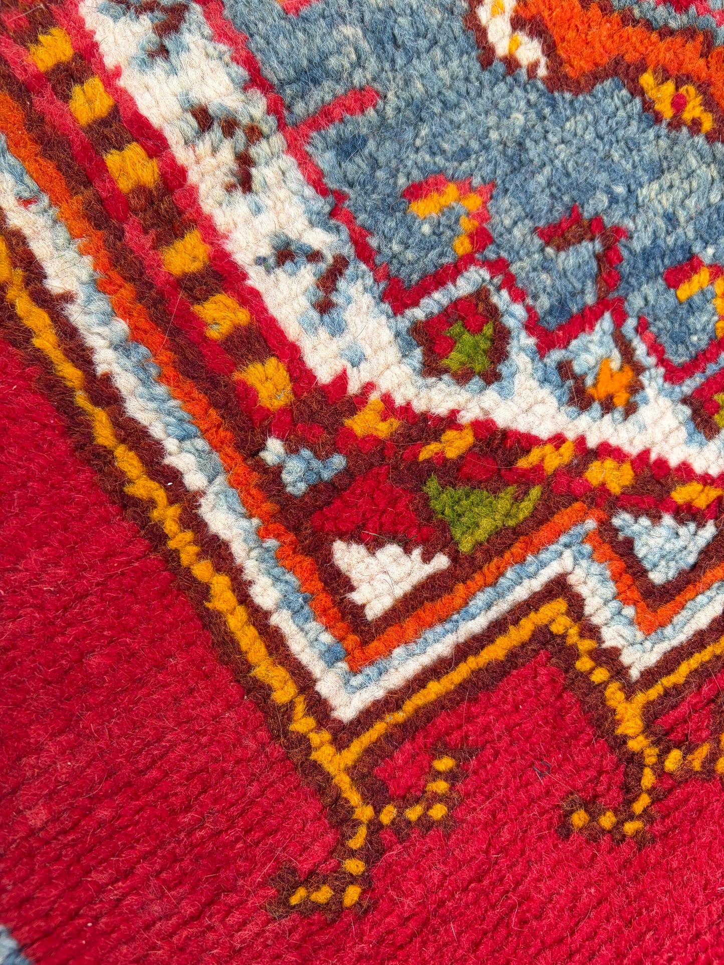 CARPET/ RUG