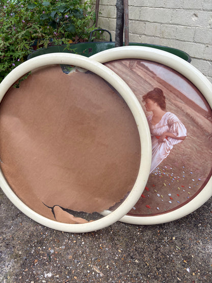 ROUND FRAMES