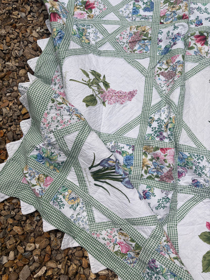 FLOWERS QUILT