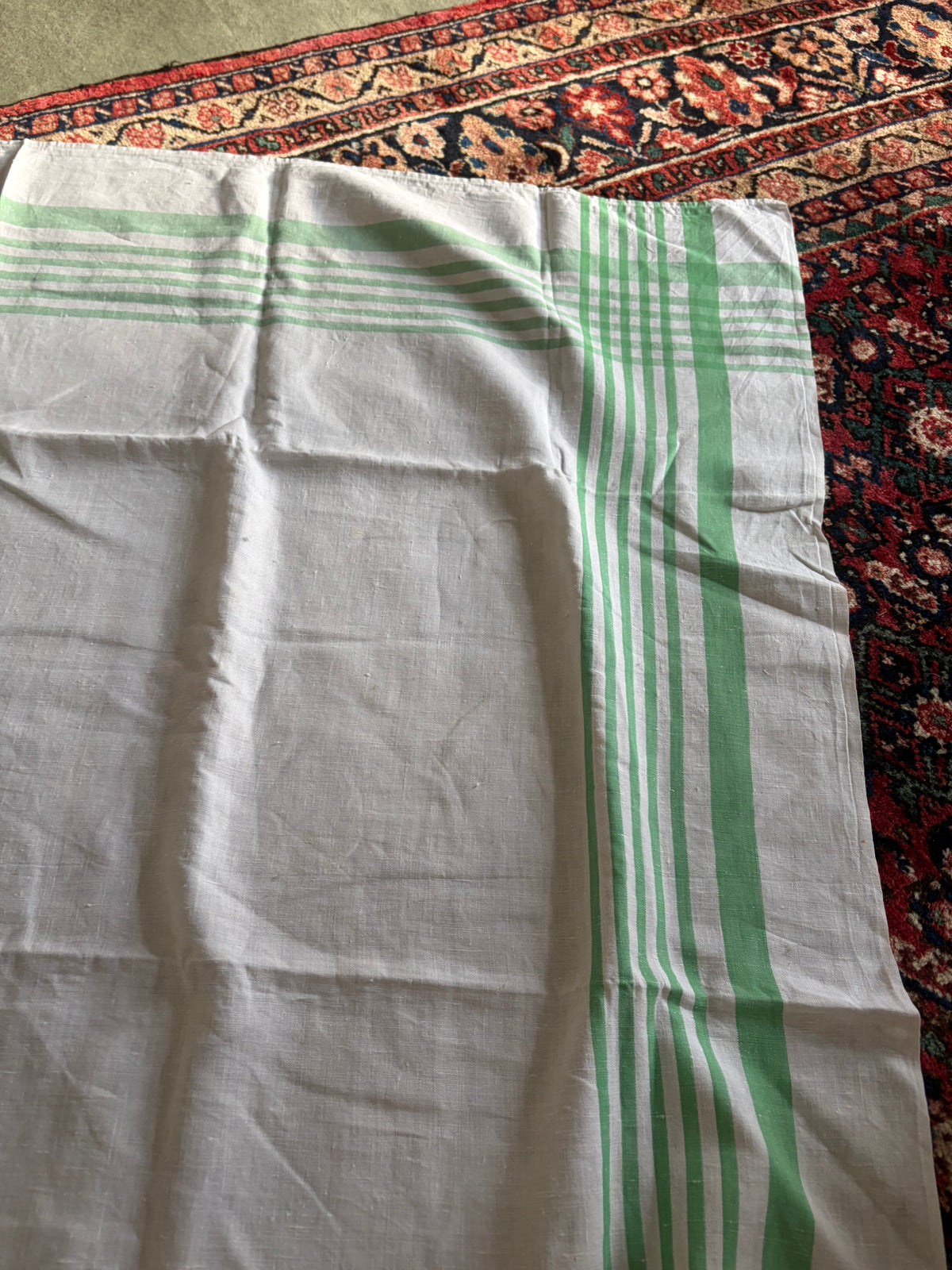 LINEN TABLECLOTH