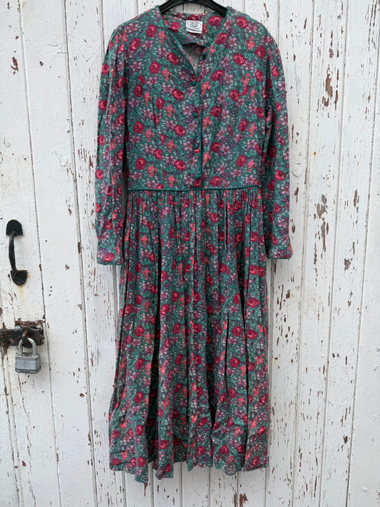 VINTAGE LAURA ASHLEY