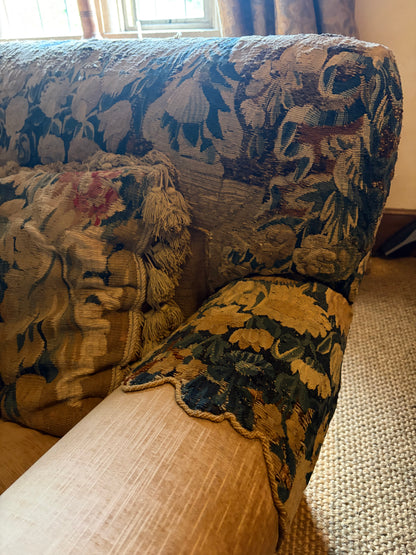 TAPESTRY SOFA
