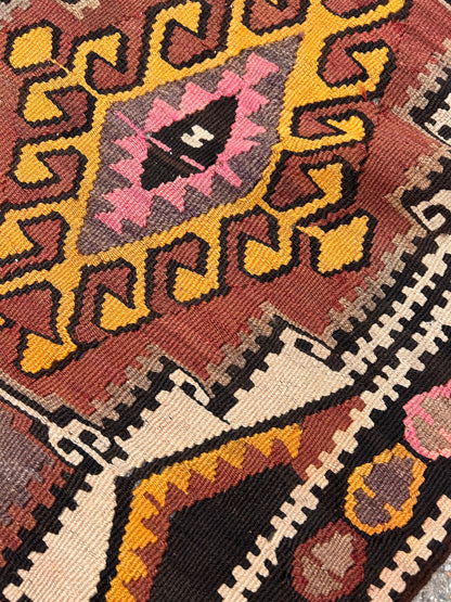 RUNNER KILIM
