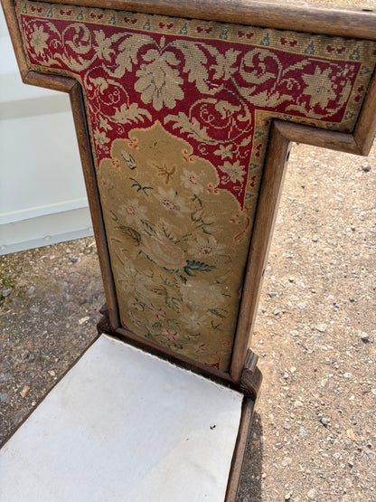 TAPESTRY CHAIR