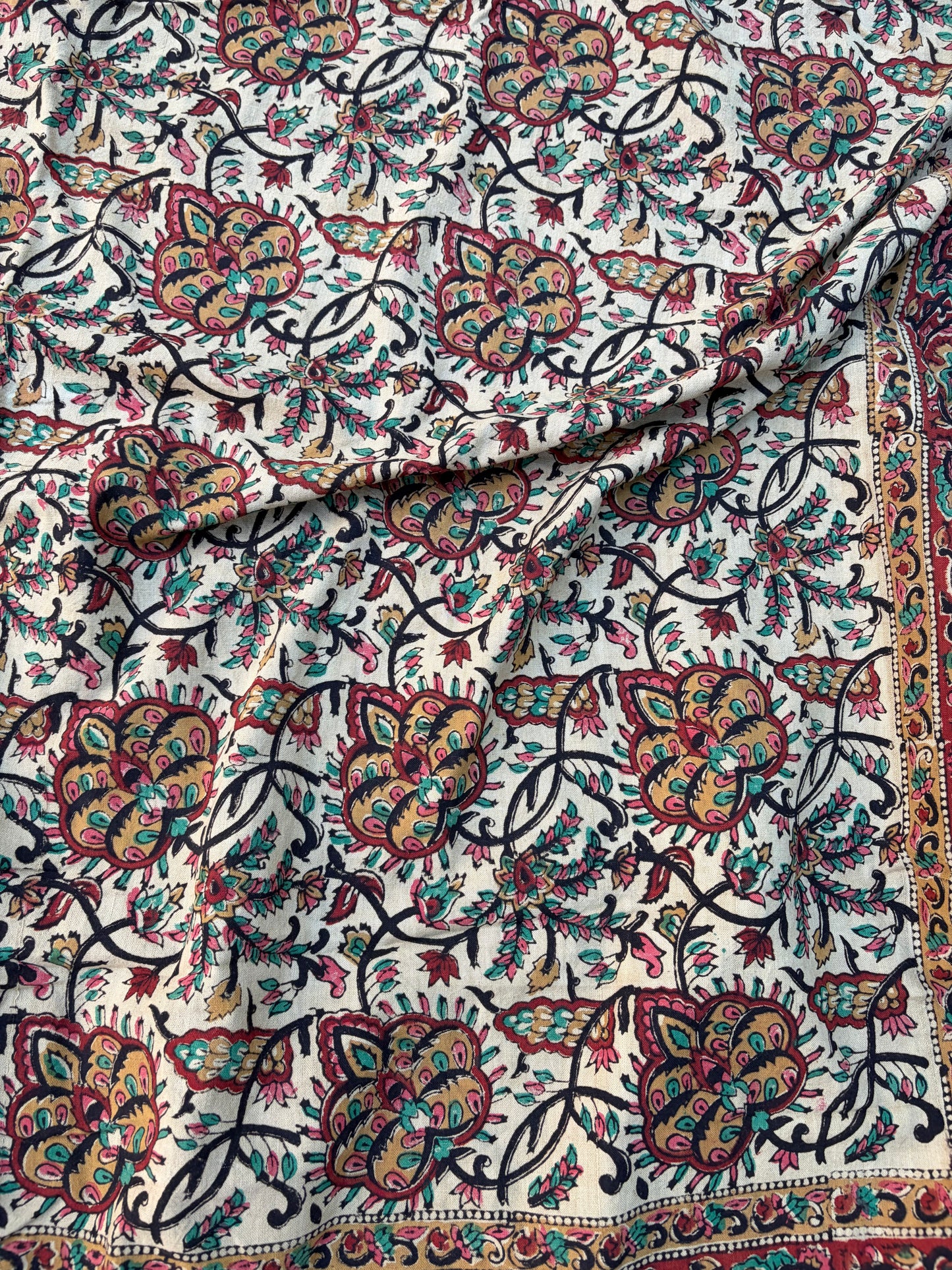 TABLECLOTH