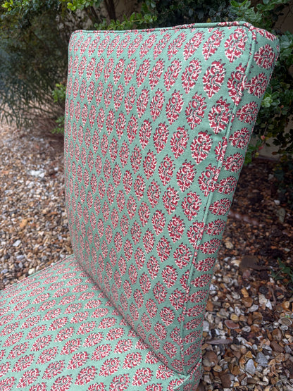 SLIPPER CHAIR