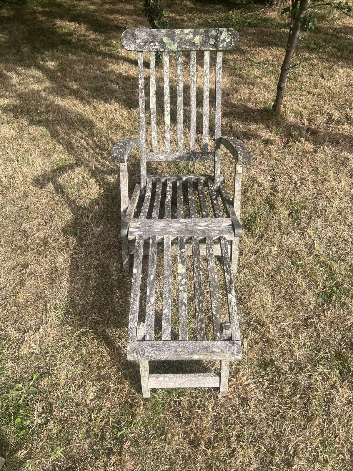 PAIR OF SUN LOUNGERS