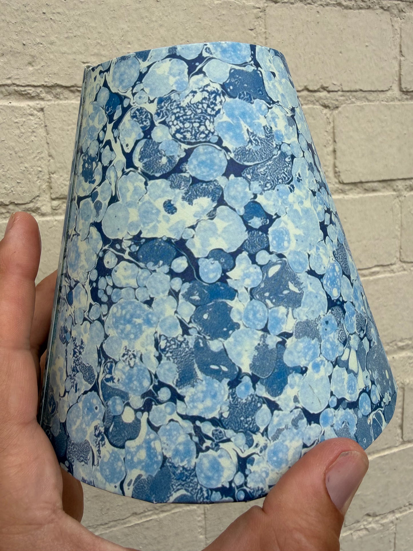 MARBLEISED LAMPSHADE