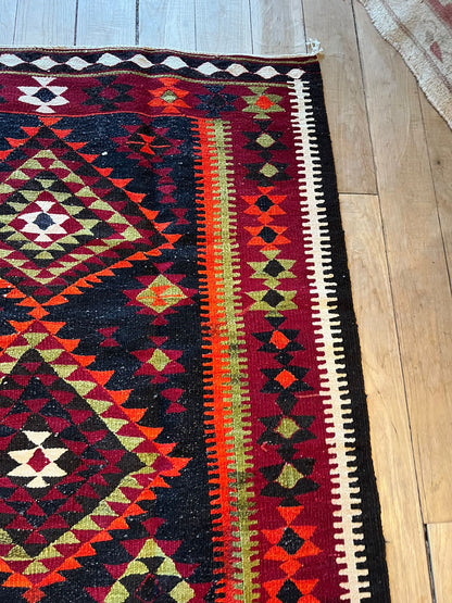 NAVY KILIM