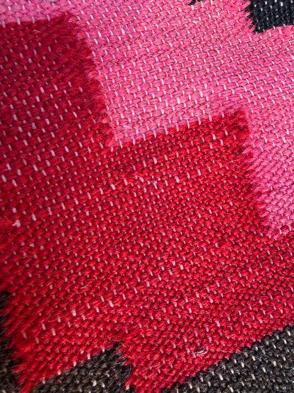 RUG/ THROW