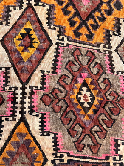 RUNNER KILIM
