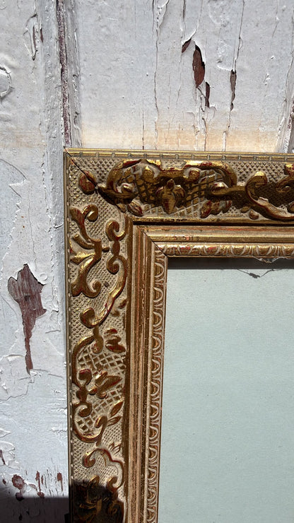 LARGE FRAME