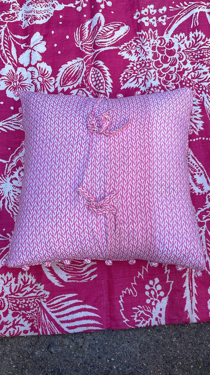 COTTON CUSHION