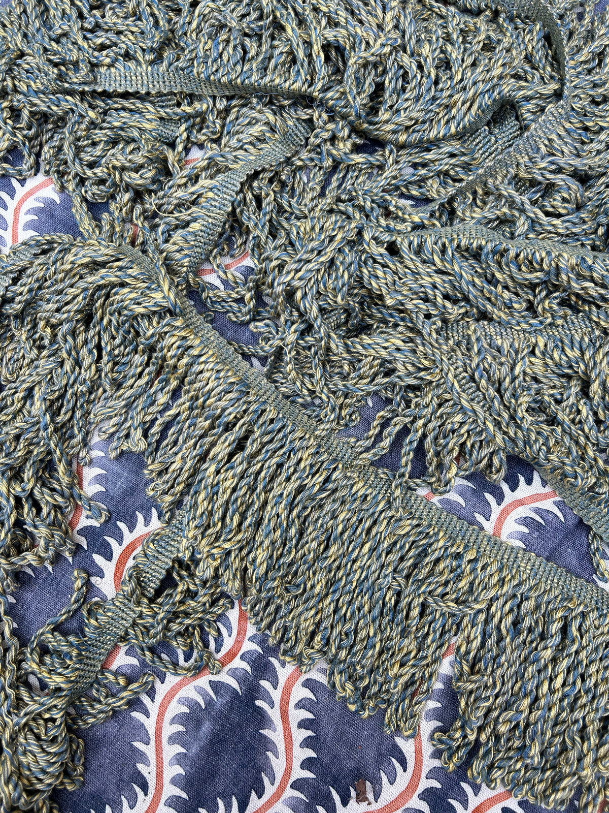 FRINGING