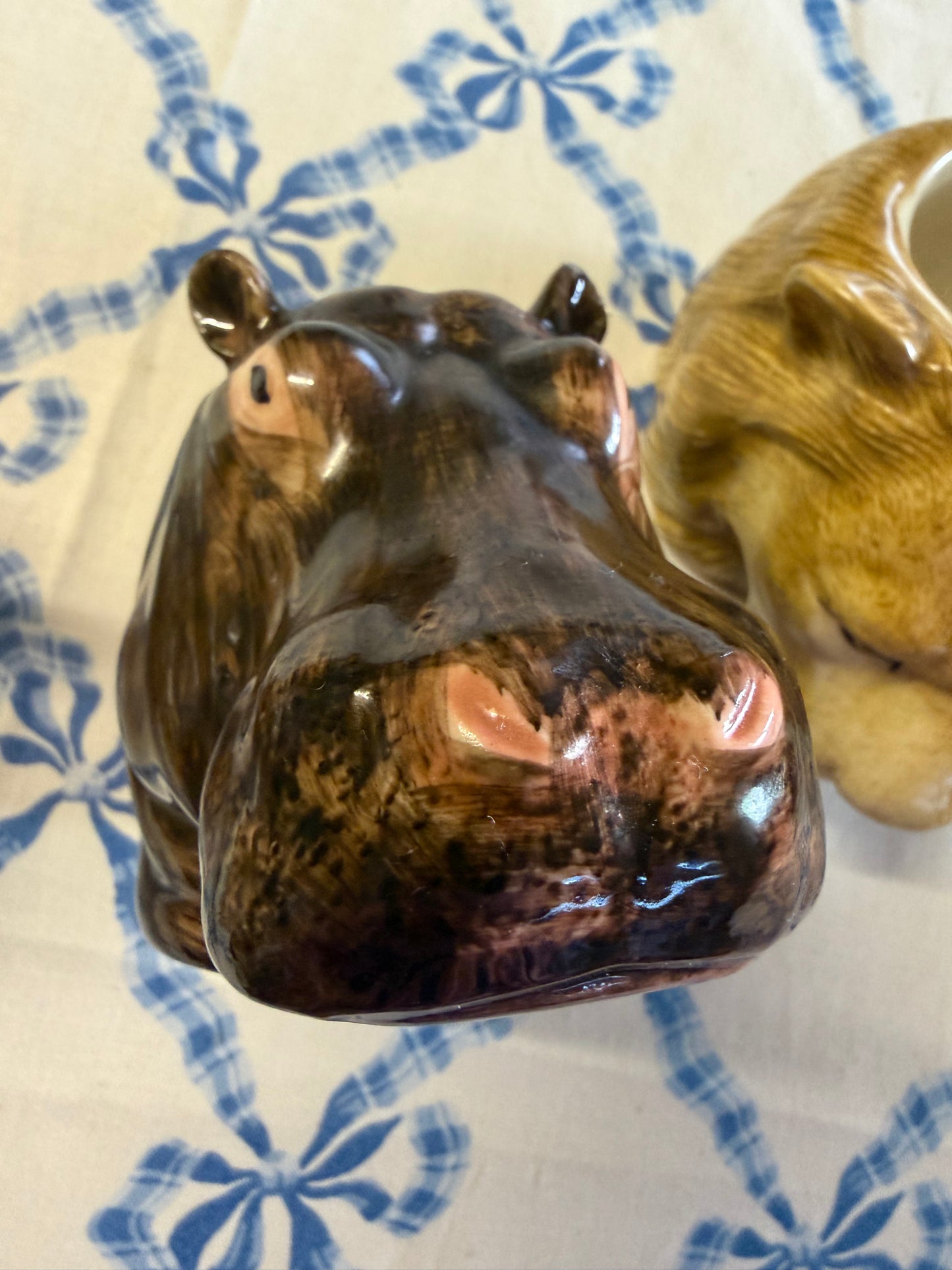 EGG CUPS