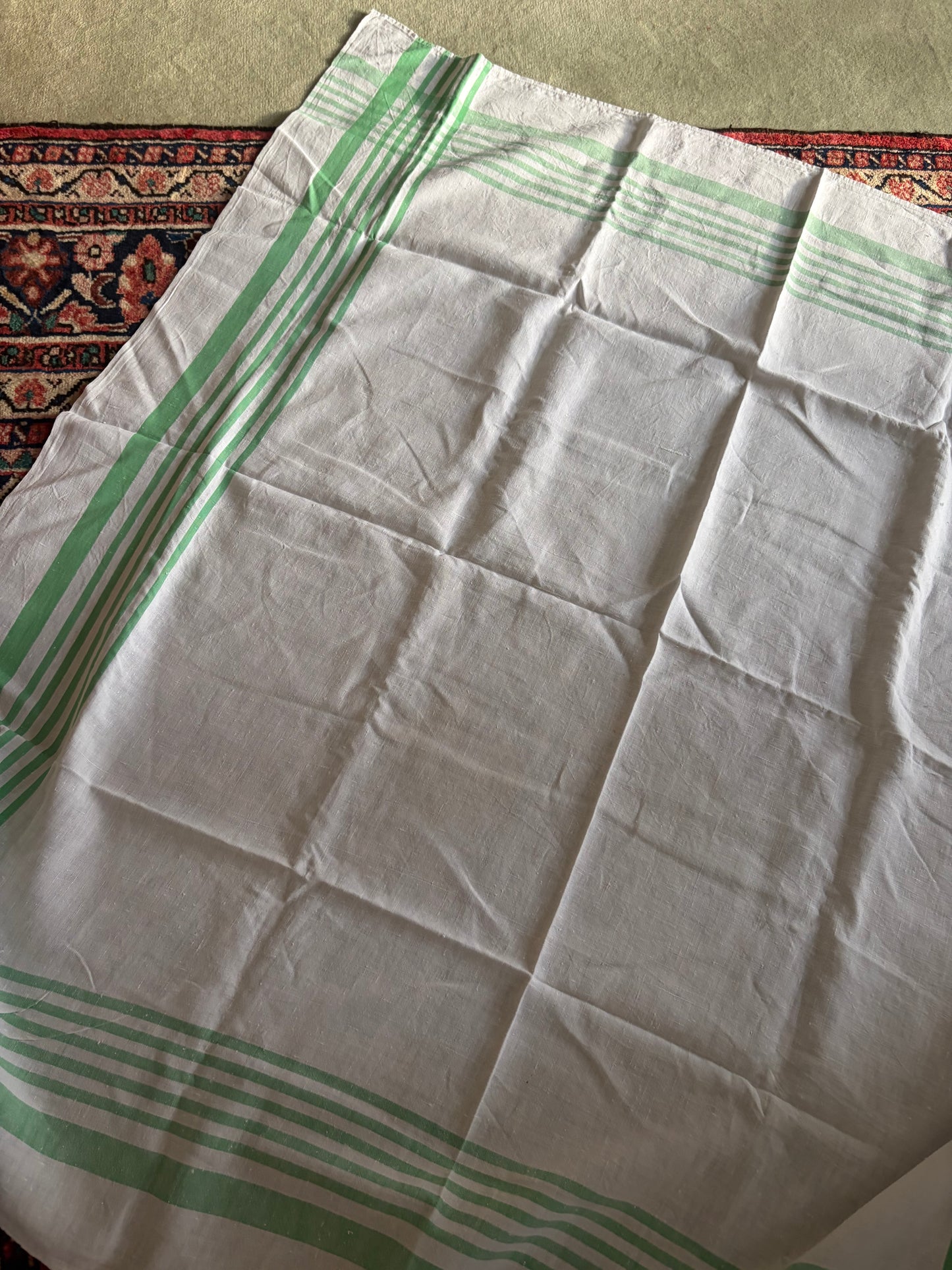 LINEN TABLECLOTH