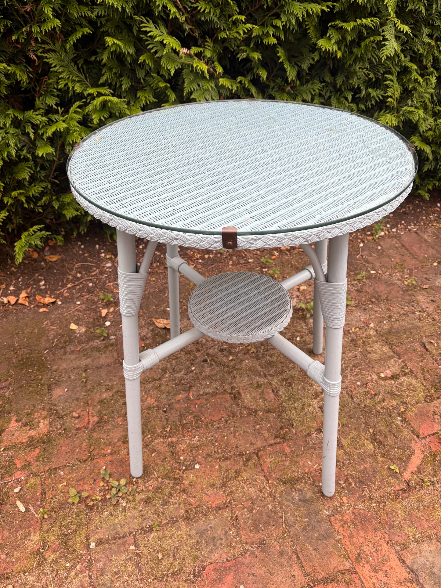 LLOYD LOOM GARDEN TABLE