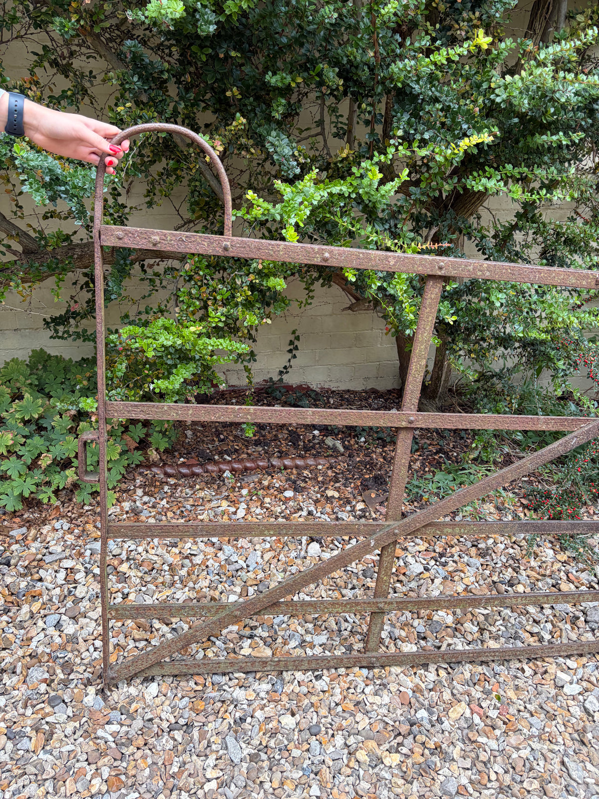 VICTORIAN GATE