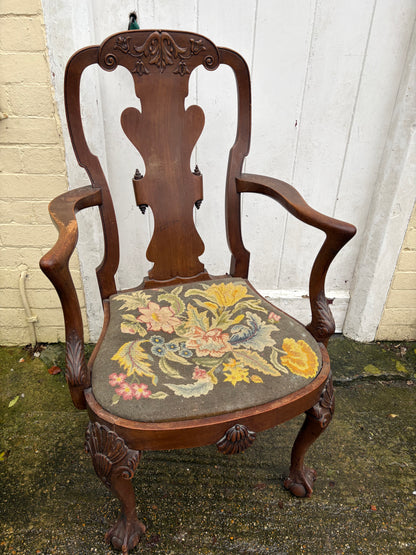 TAPESTRY CHAIR