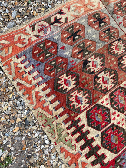 ANTIQUE KILIM