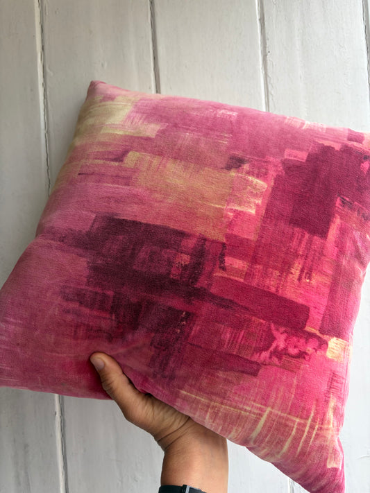 VELVET CUSHION
