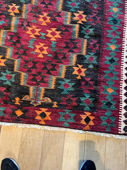 KILIM RUG