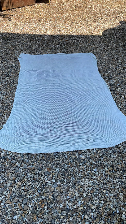KNITTED COTTON BLANKET