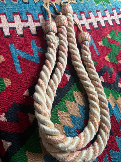 CURTAIN TIE BACKS