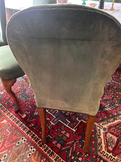 6 QUEEN ANNE CHAIRS