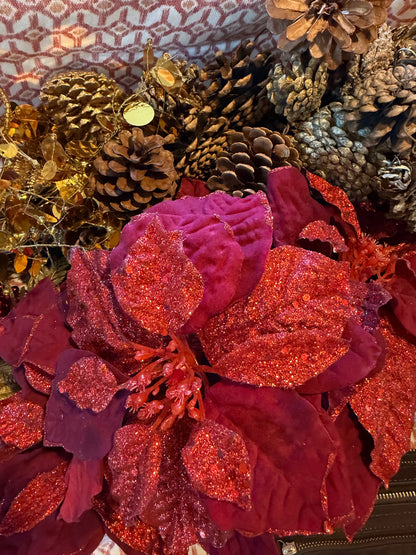RED AND GOLD DECORATIONS