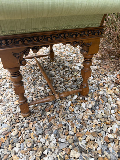 STOOL