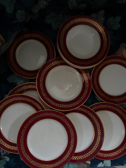 SET OF PLATES