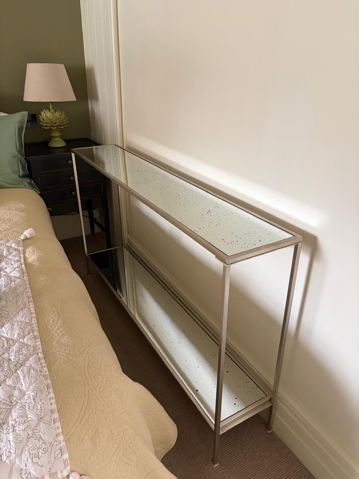 MIRRORED CONSOLE TABLE
