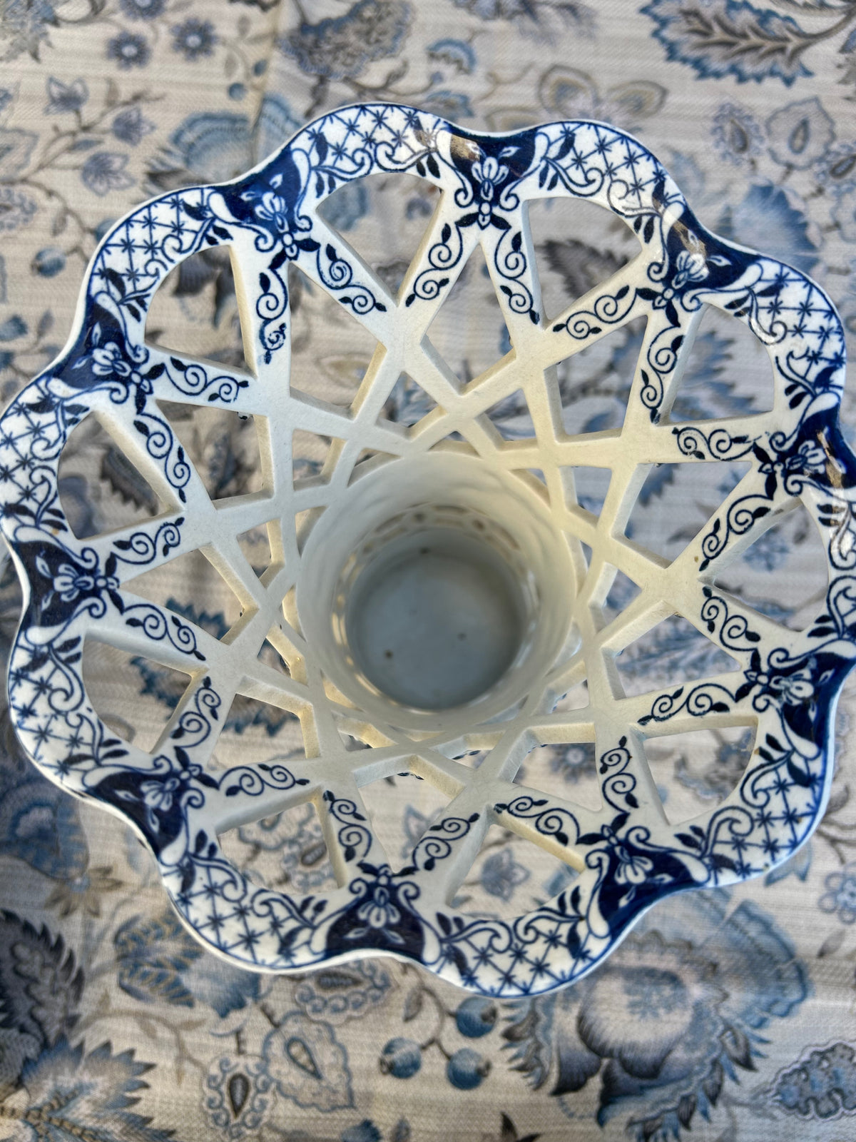 LACE VASES
