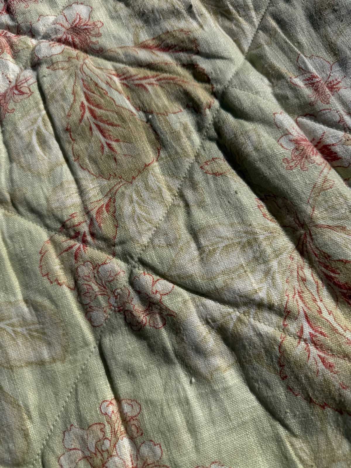 QUILTED BLANKET